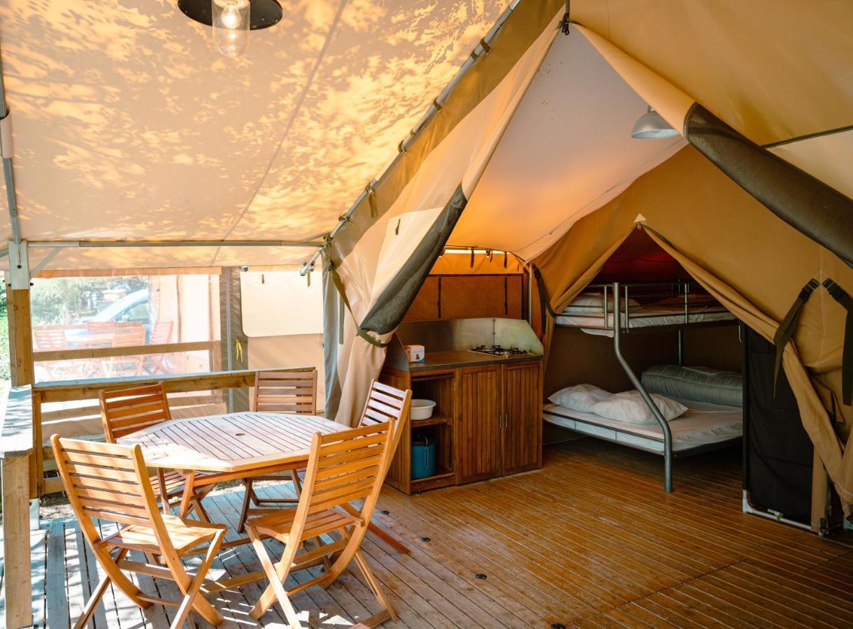 Aloha Plage Camping 4Etoiles Sampzon المظهر الخارجي الصورة